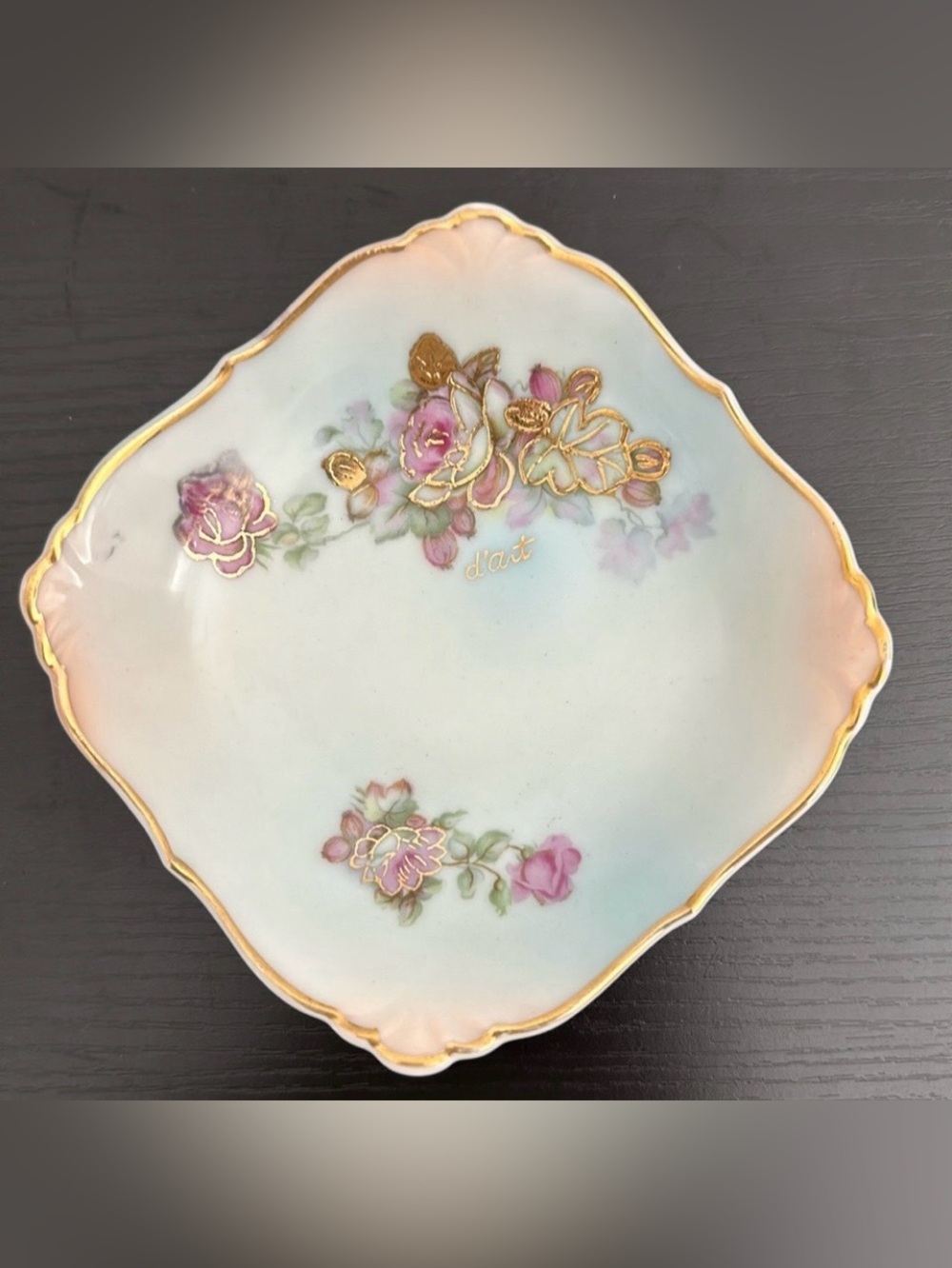 d’art 6913 Japan Porcelain Raised Gold Accent Floral Square Candy Trinket Bowl